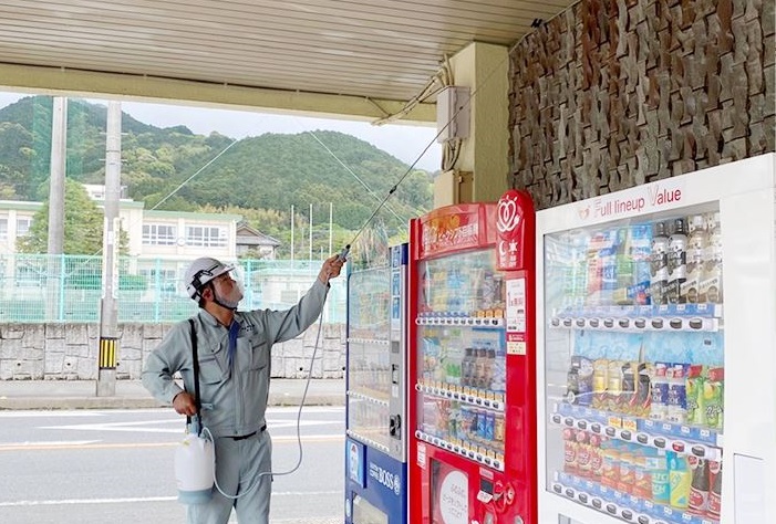 技能者による噴射作業